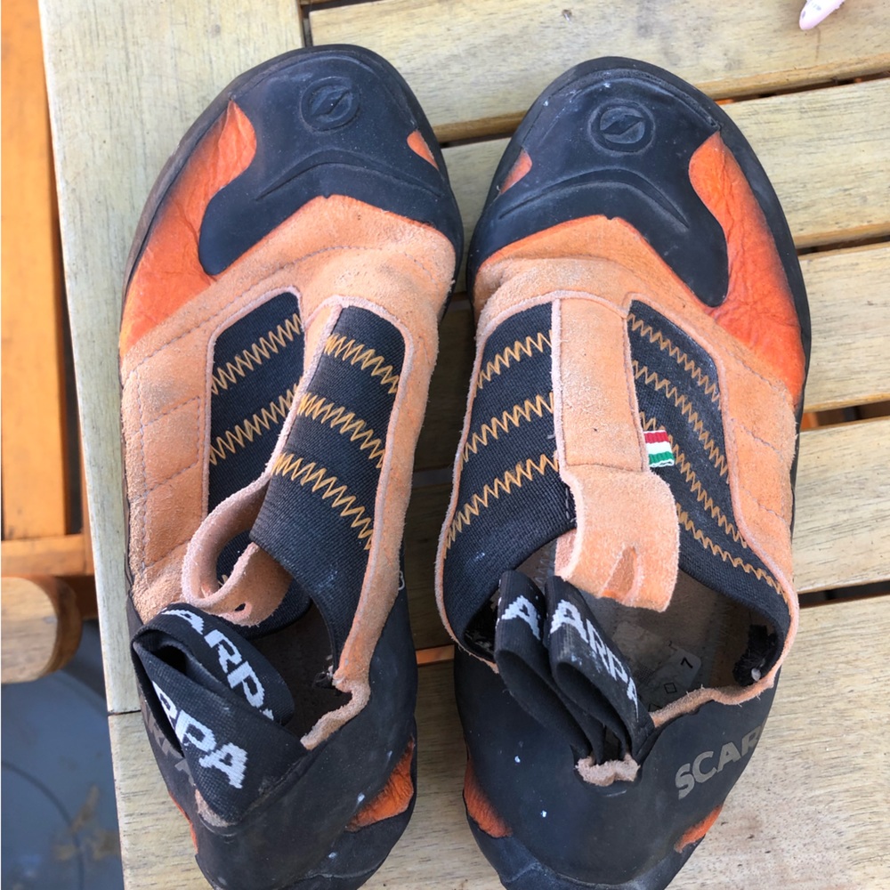 Scarpa Instinct rock climbing shoes